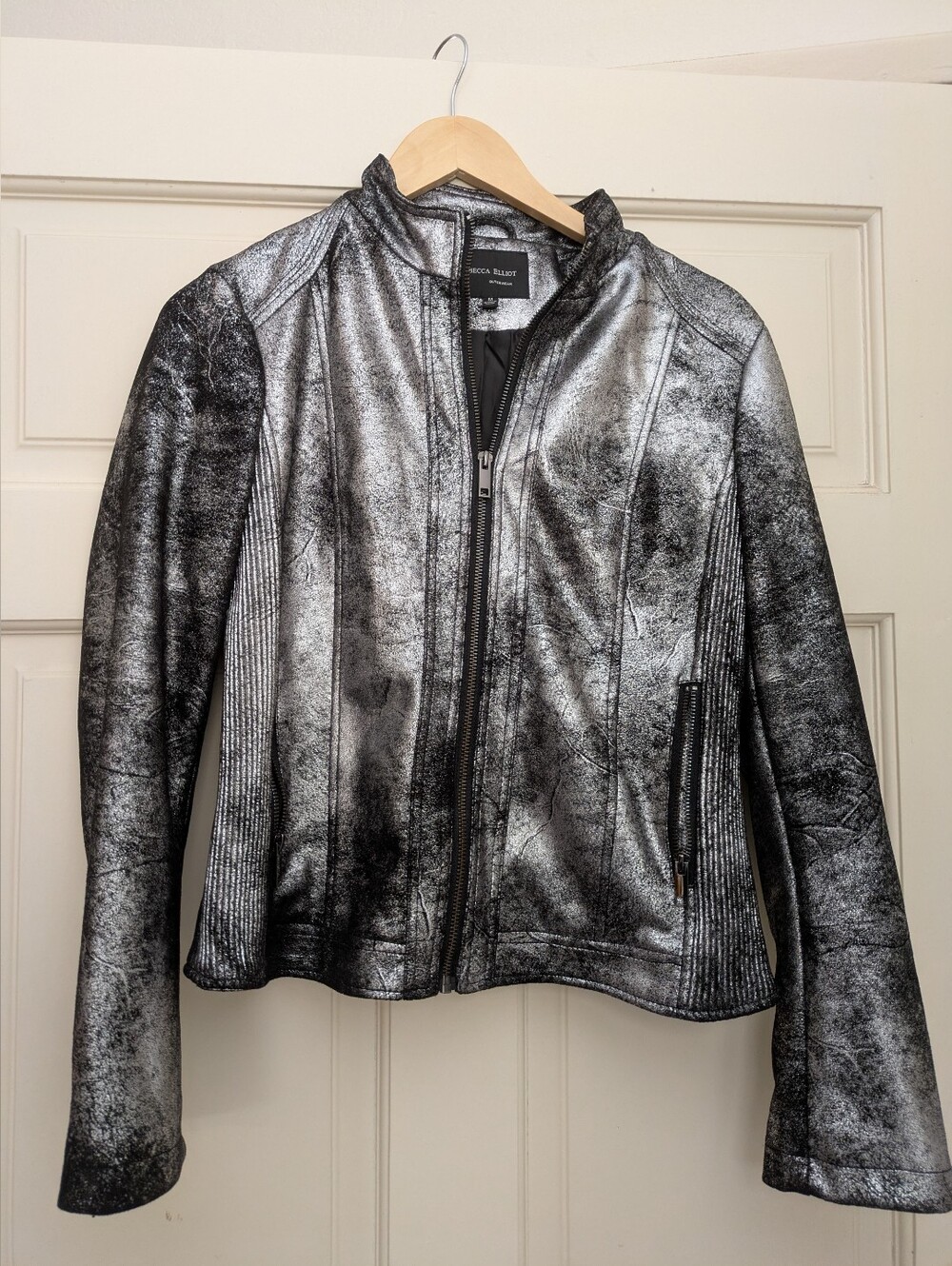 Rebecca Elliot Metallic Silver Distressed Faux Leather Moto Jacket NWOT - Size M